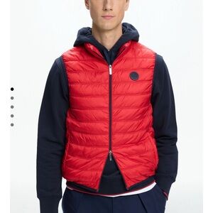 Carolina Herrera New Red Puffer Vest size L